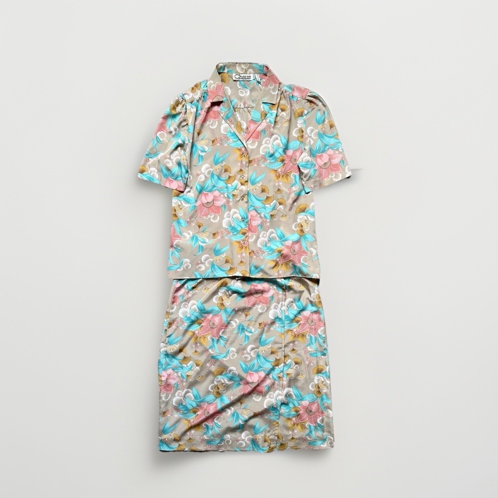 Chaus VTG 90s 2-Piece Set Blouse & Skirt Sz M‎ Floral Hawaiian Resortwear Wrap - Picture 2 of 16